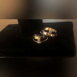 Elegant Gold Hoop Earrings